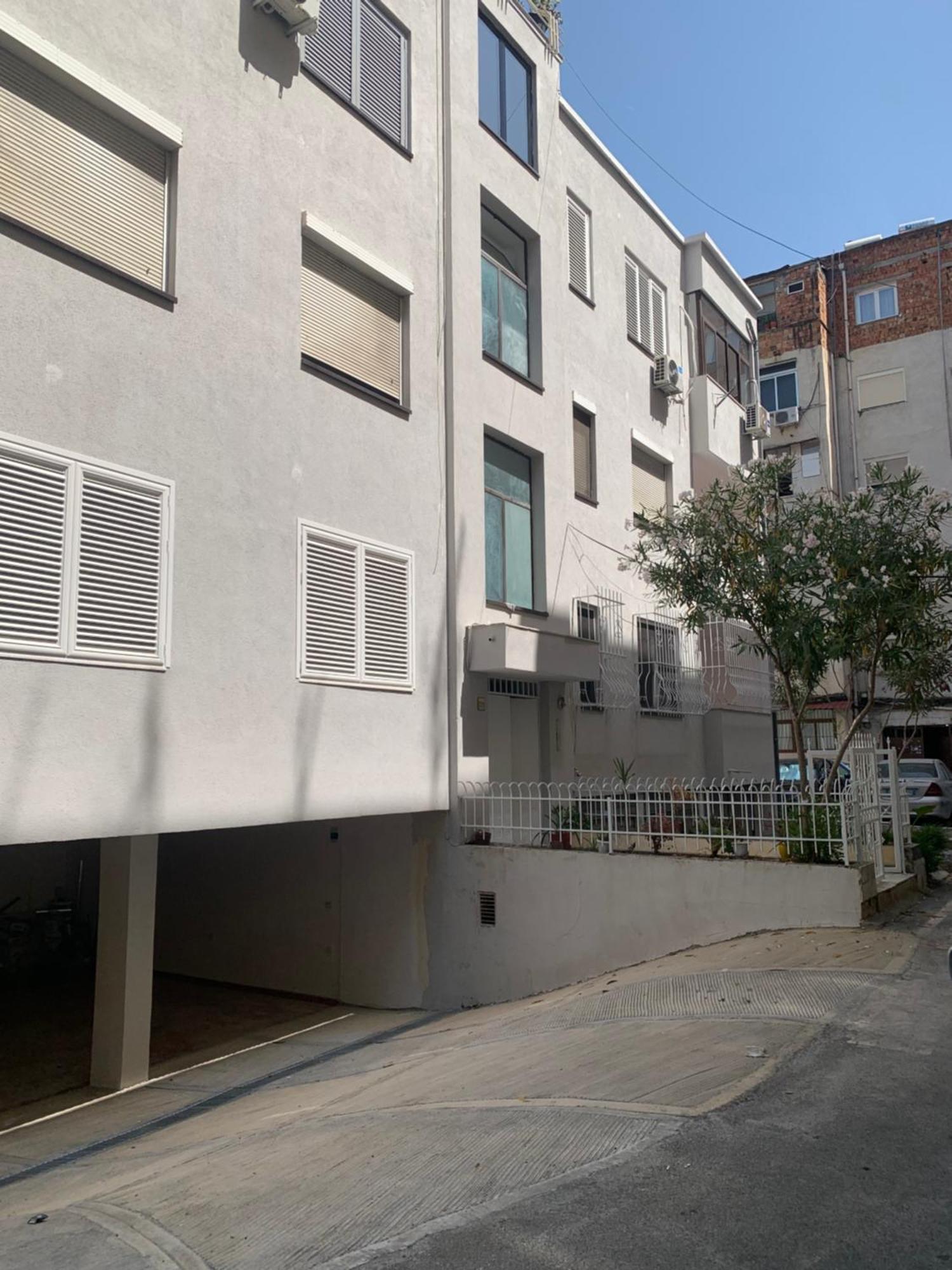 Nazari Apartment 2 Тирана Экстерьер фото